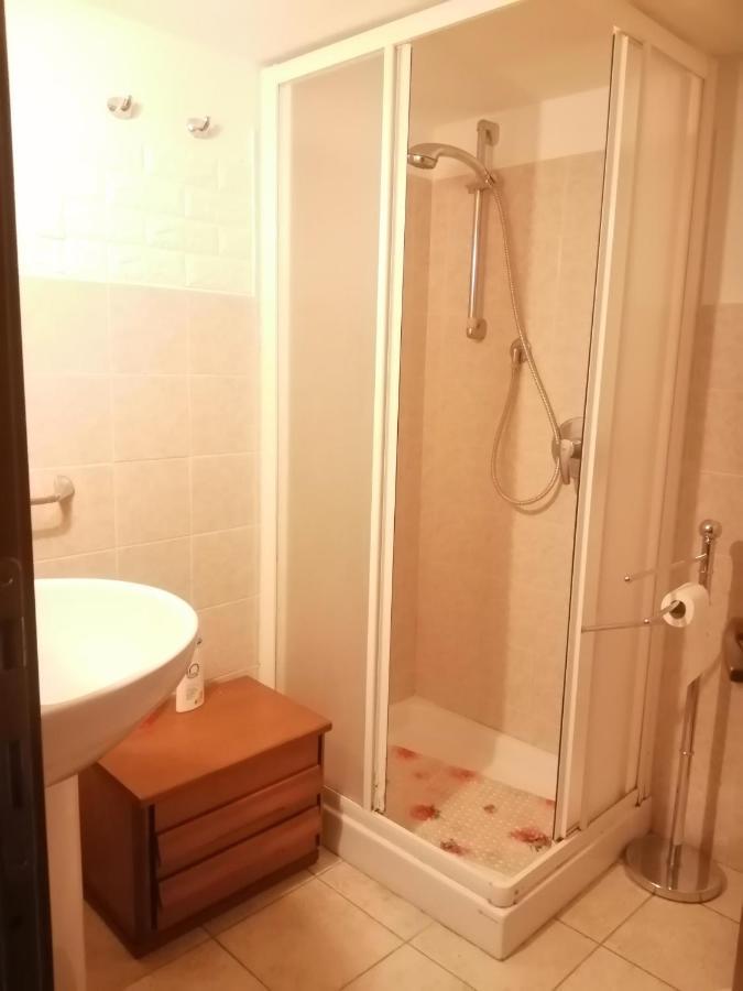 Casa Serena ฟอลลอนนีกา ภายนอก รูปภาพ